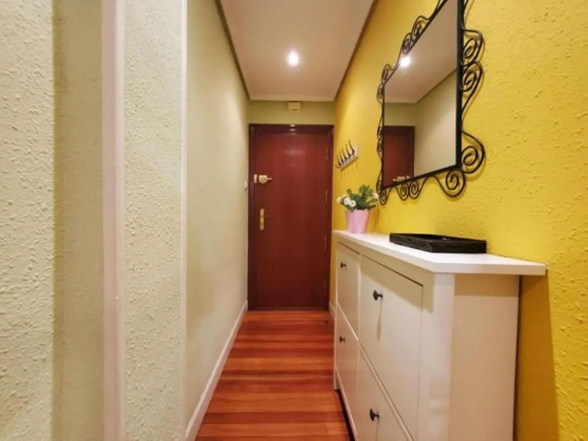 Apartamento De Dos Habitaciones En Bilbao Spain